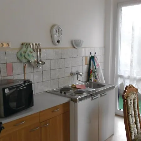 Lovely In Waren-mueritz With Kitchen Apartment *