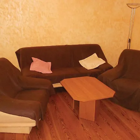 Appartamento Amazing In Warenmueritz