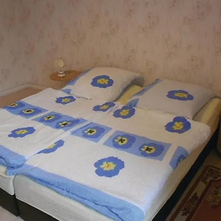 Amazing In Warenmueritz Appartamento